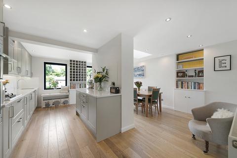 4 bedroom terraced house for sale - Leckford Road, SW18