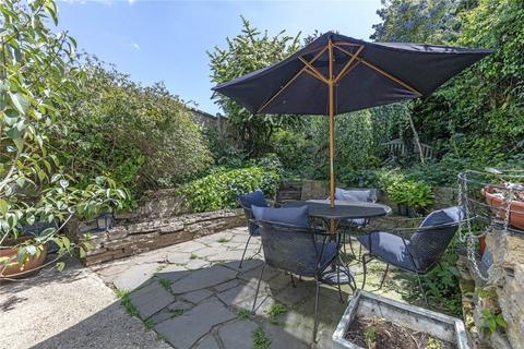 4 bedroom semi-detached house for sale, Pollards Hill North, London, SW16