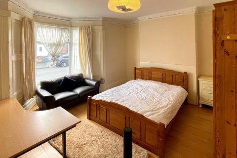 5 bedroom terraced house for sale, The Retreat, Sunderland SR2