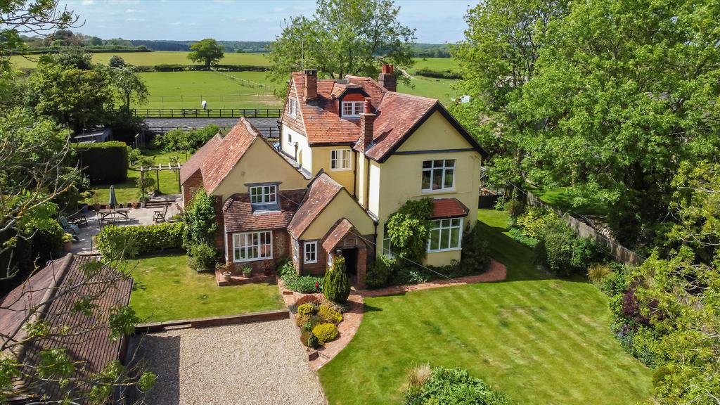 Bolter End Lane, Wheeler End, High... 7 bed detached house £1,745,000