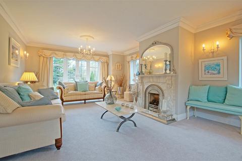 5 bedroom detached house for sale - White House Drive, Barnt Green, B45 8HF