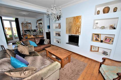 3 Arthur Road, Hythe, CT21 6DX