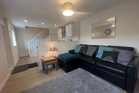 1 bedroom cottage for sale, 34d High Street Holywell *CHAIN FREE*