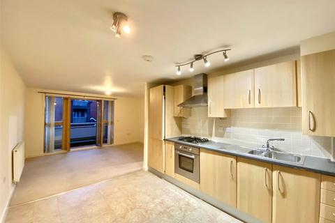 2 bedroom apartment to rent - Bentley Place, Wrexham, LL13