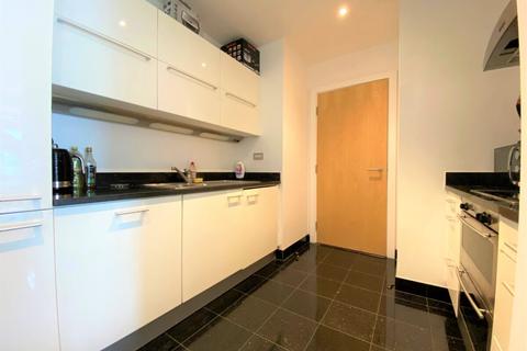 2 bedroom apartment for sale - No 1 Deansgate Manchester M3