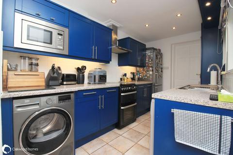 3 bedroom terraced house for sale, Shottendane Road, Margate