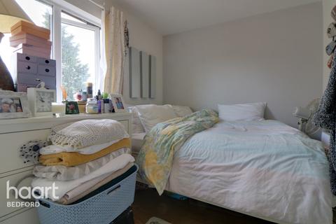 18 Alburgh Close, Bedford, MK42 0HE