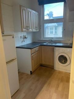 1 bedroom flat to rent - Brightwell Avenue, SS0