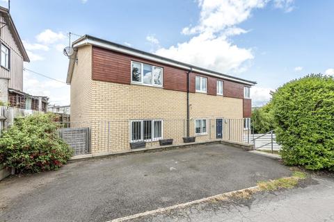 Flat 1, 52 Brampton Road, Headington, Oxford, OX3 9NE