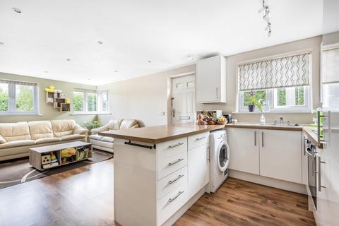 Flat 1, 52 Brampton Road, Headington, Oxford, OX3 9NE