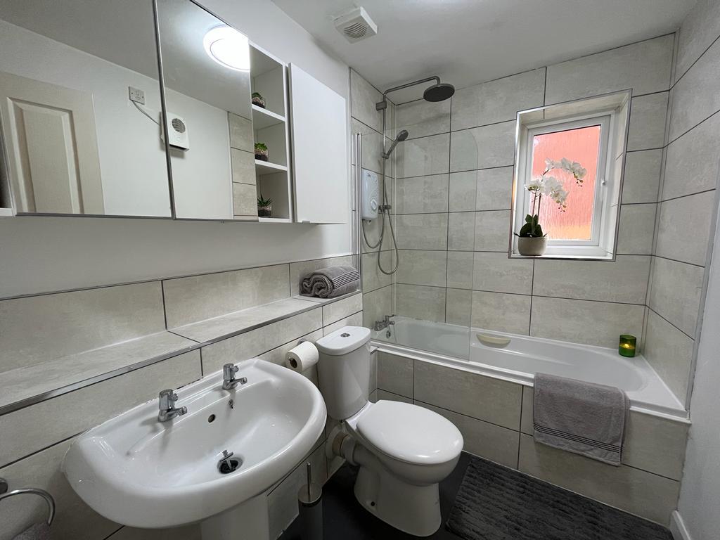 Bathroom Suite