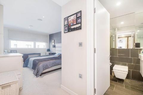 2 bedroom flat for sale - Gatliff Road, Chelsea