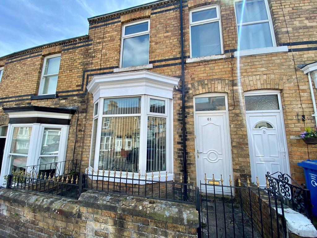 Highfield, Scarborough 2 bed terraced house £150,000