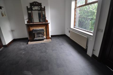 3 bedroom semi-detached house to rent, Loxley Ave, Wombwell
