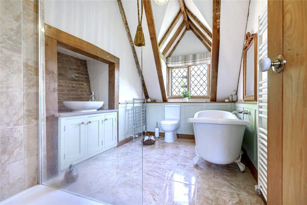 Bath/Shower Room