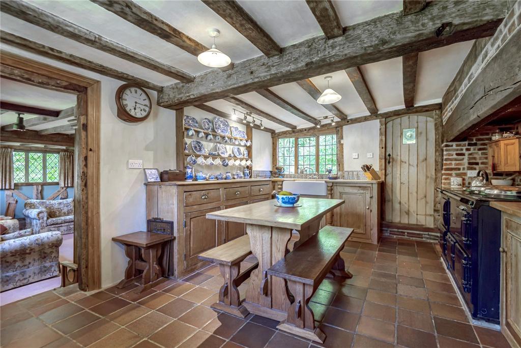 Kitchen/Breakfast Rm