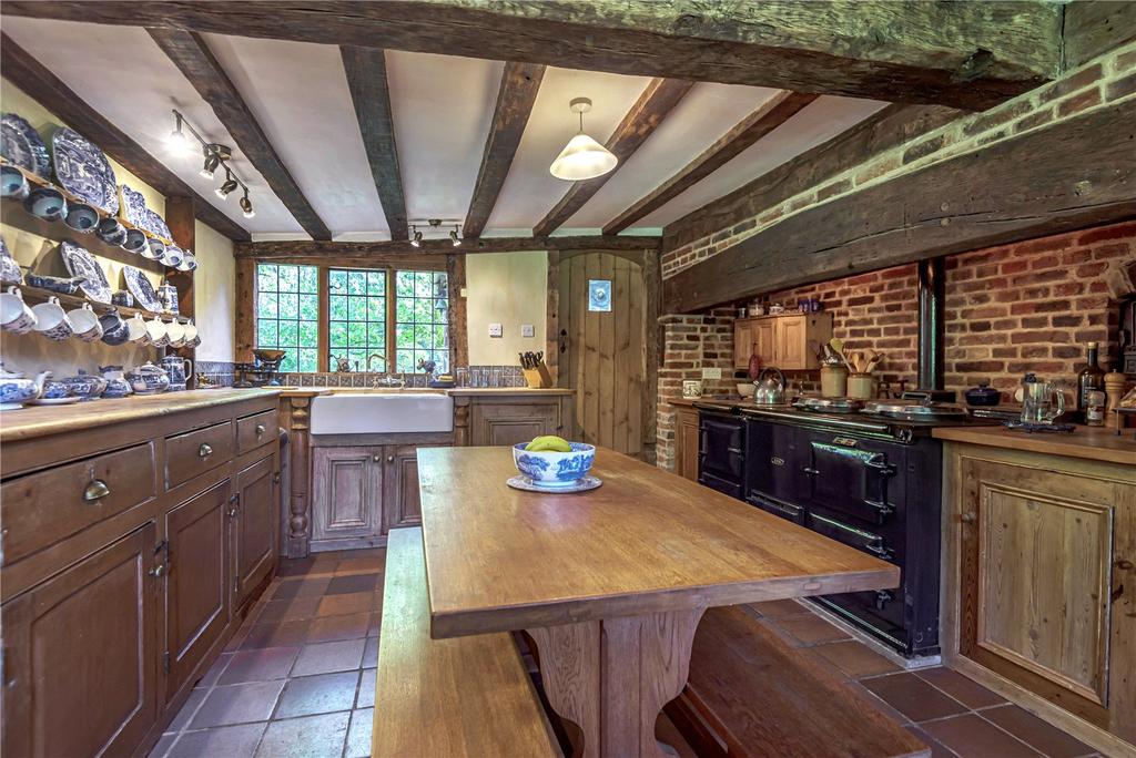 Kitchen/Breakfast Rm