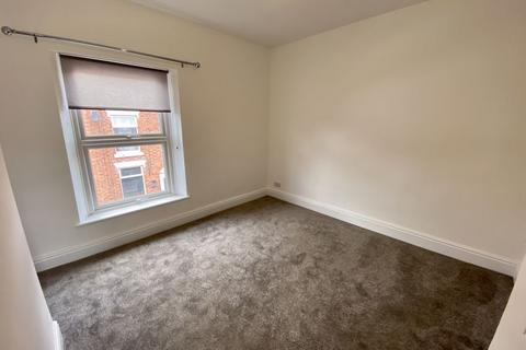 2 bedroom terraced house to rent, Nelson Street, Congleton