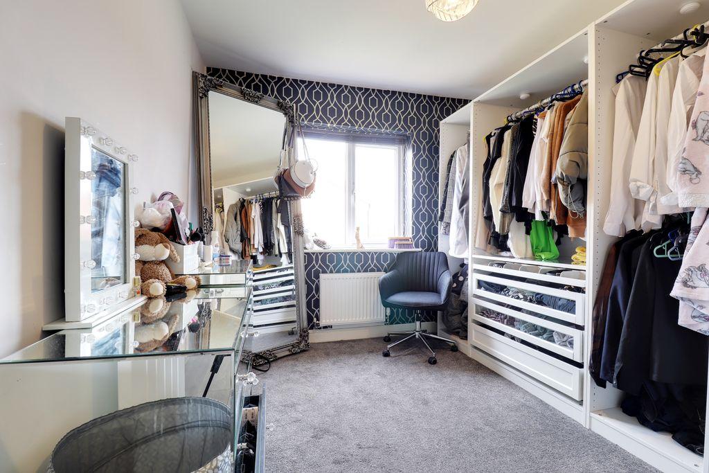 Bedroom 2 (Double)