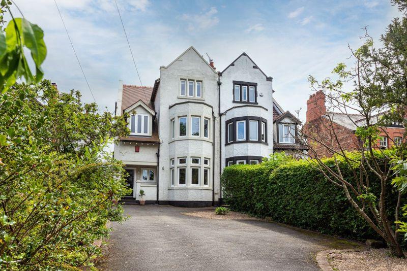 Crewe Road, Nantwich 5 bed semidetached house for sale £650,000