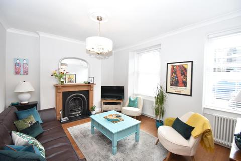2 bedroom flat for sale - Queen Street, Kirkintilloch, Glasgow, G66 1JL