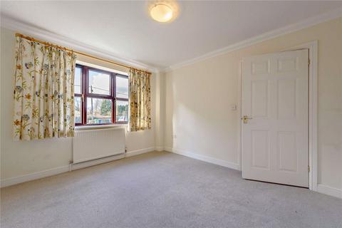 3 bedroom end of terrace house to rent, Gore End Road, Ball Hill, Newbury, RG20