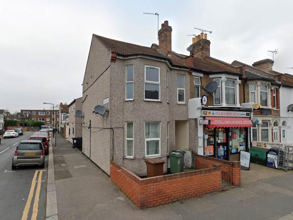 Fulbourne Road, Walthamstow, London 1 bed flat £1,200 pcm (£277 pw)