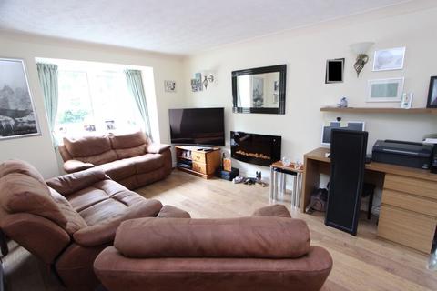 2 bedroom retirement property for sale - Conway Road, Colwyn Bay