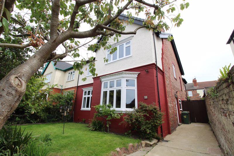 Willowbank Road, Birkenhead 5 bed semidetached house £300,000