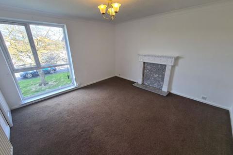 2 bedroom flat for sale - Druridge Drive, Blyth