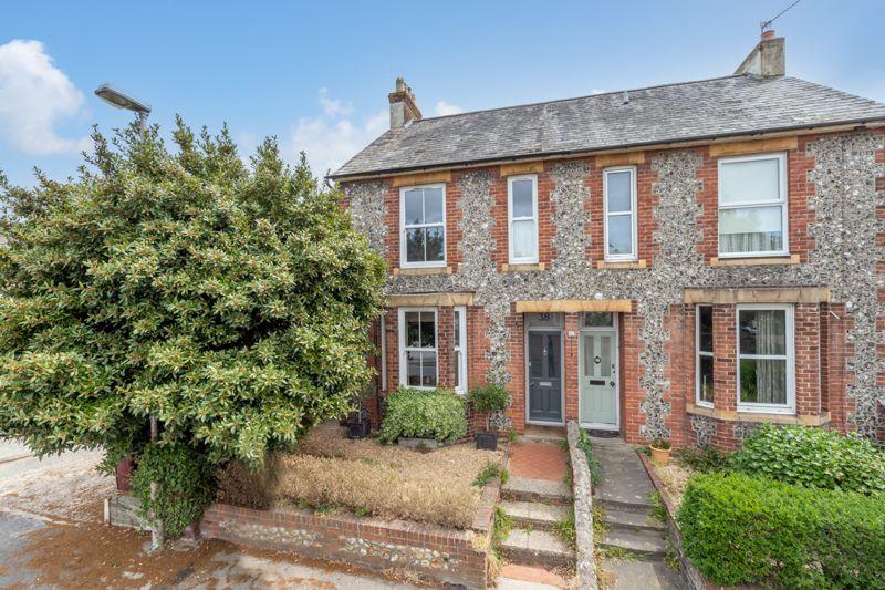 Whyke Road, Chichester 3 bed semidetached house for sale £425,000