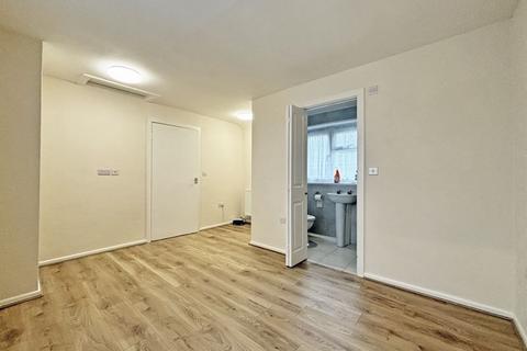 Eversley Saxon Ridge, Watchet, TA23 0BL