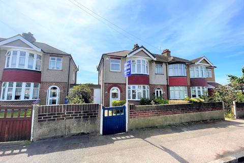3 bedroom end of terrace house for sale - Toplands Avenue, Aveley, Essex