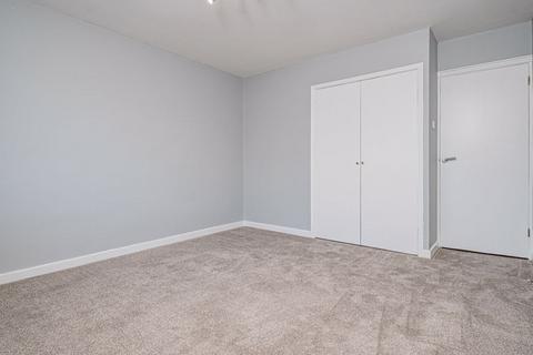 18 Apsley Close, Harrow, HA2 6AP