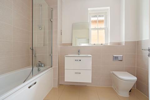 10 Mobbs Close, Stoke Poges, Slough, SL2 4FF