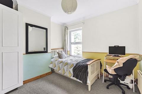 108 Nelson Road, Whitton, Twickenham, TW2 7AY
