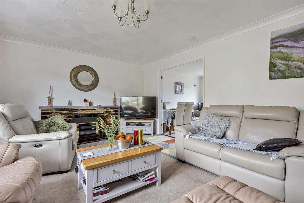 Tregenna Fields, Camborne 3 bed detached house for sale £450,000