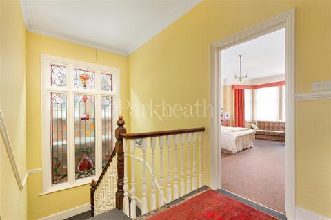 65 Exeter Road, London, NW2 4SE