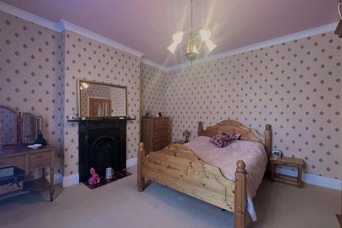 3 Brantingham Road, Elloughton, Brough, HU15 1HX
