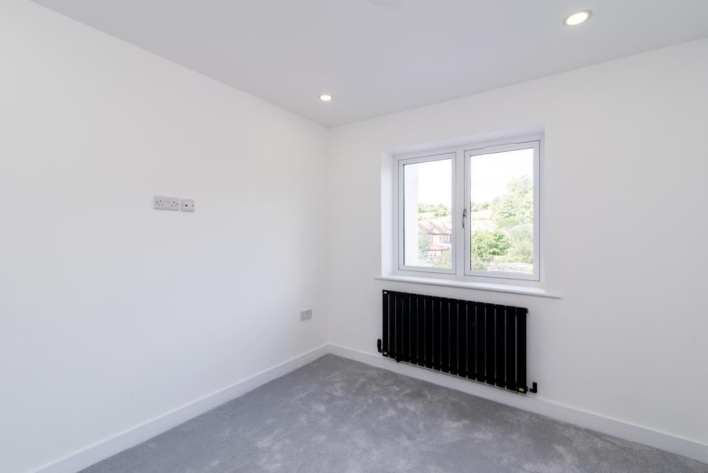 46 chesterfield av (15 of 28).jpg