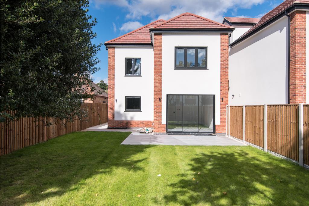 46 chesterfield av (13 of 28).jpg