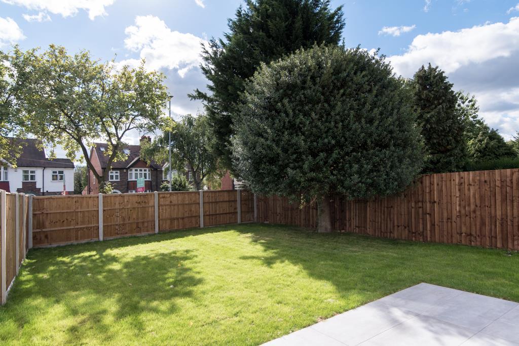46 chesterfield av (14 of 28).jpg