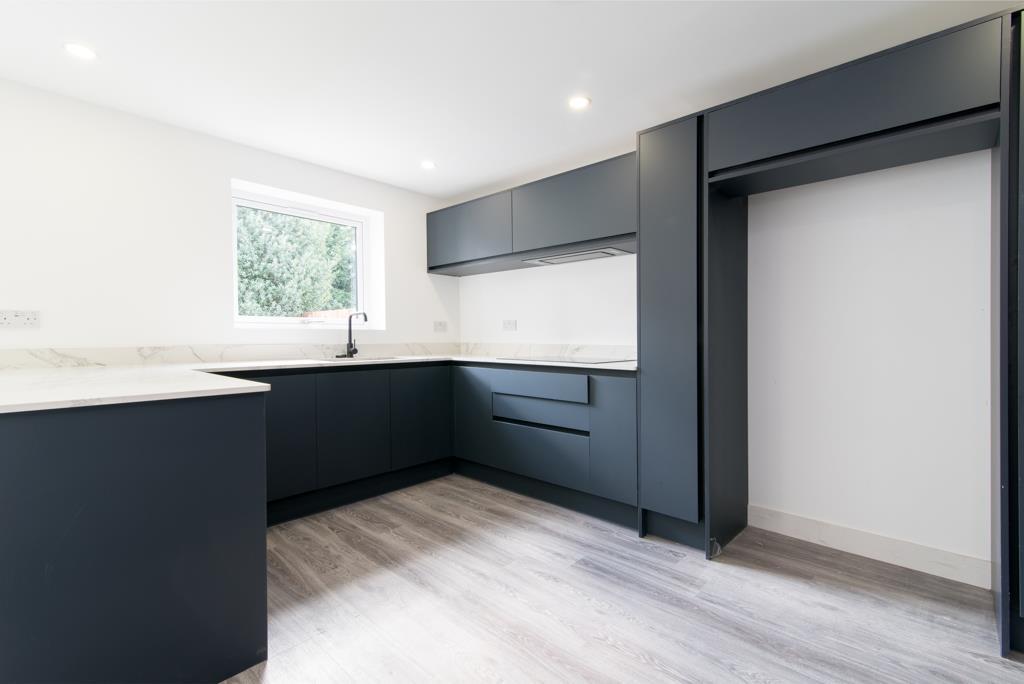 46 chesterfield av (5 of 28).jpg