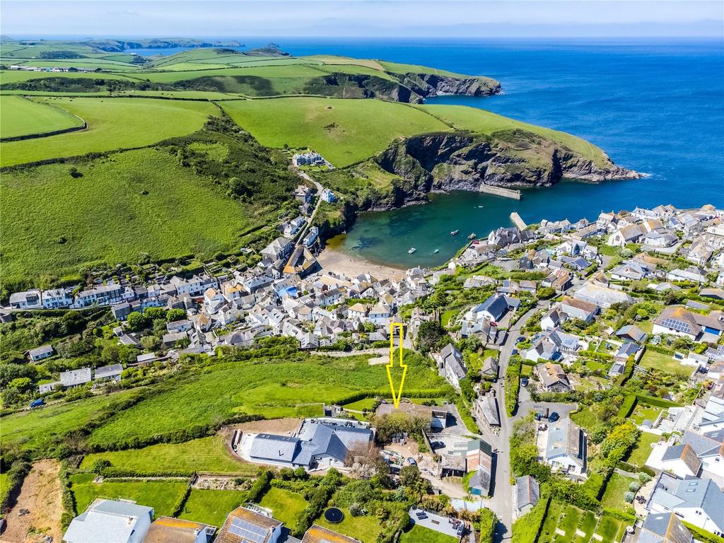 Rose Hill, Port Isaac, Cornwall, PL29 6 bed detached house £1,500,000
