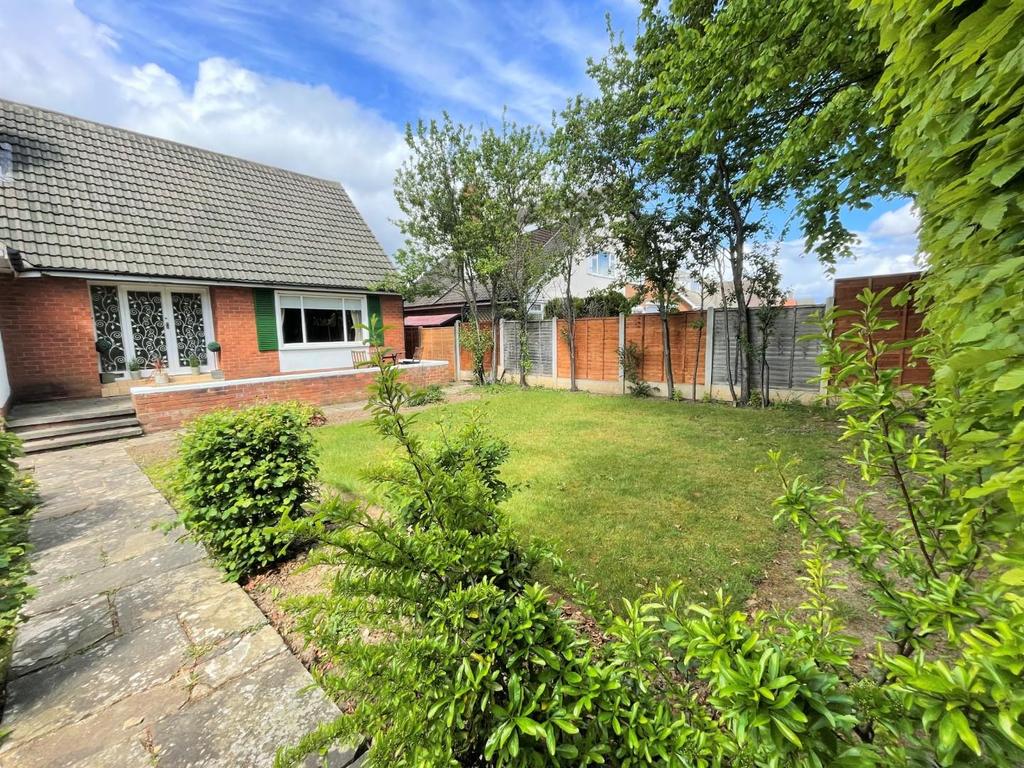 Spindrift, Low Lane, Middlesbrough 3 bed detached bungalow £410,000