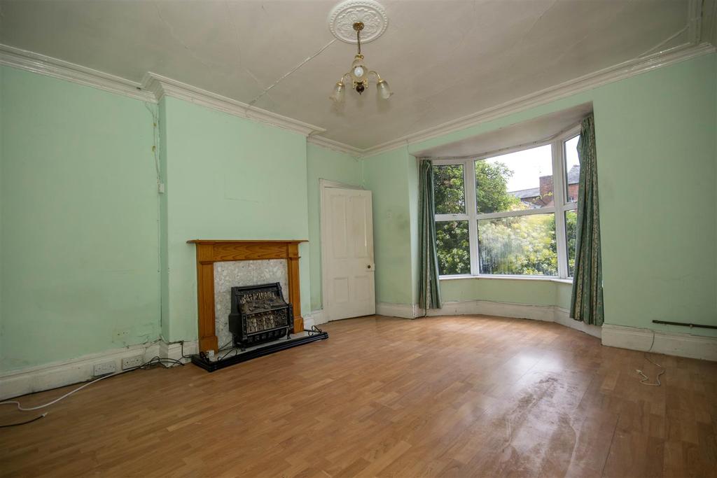 Roft Street, Oswestry 2 bed semidetached house £132,000