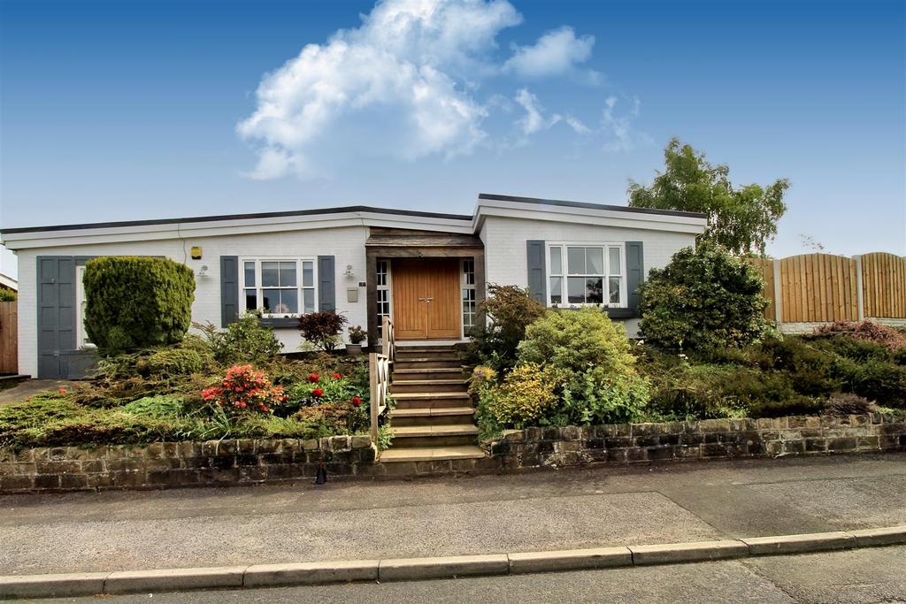 Pennine View, Darton, S75 5AT 3 bed detached bungalow for sale £325,000