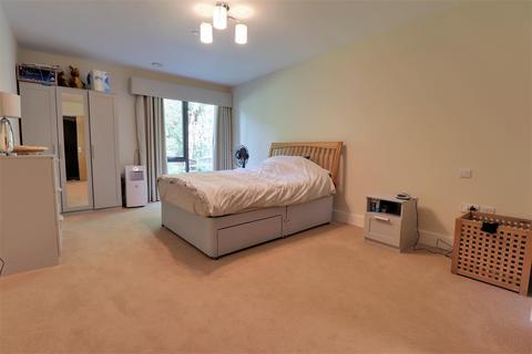 1 bedroom retirement property for sale - Hatherley Lane, Cheltenham