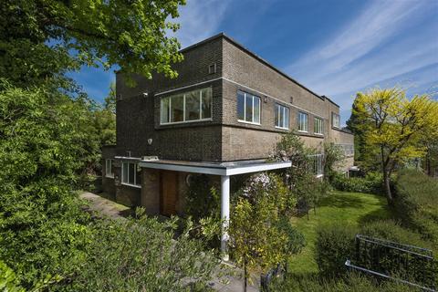 5 bedroom house for sale - Frognal Close, Hampstead, NW3