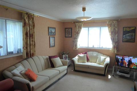 1a Fir Tree Road, Hounslow, TW4 7HH